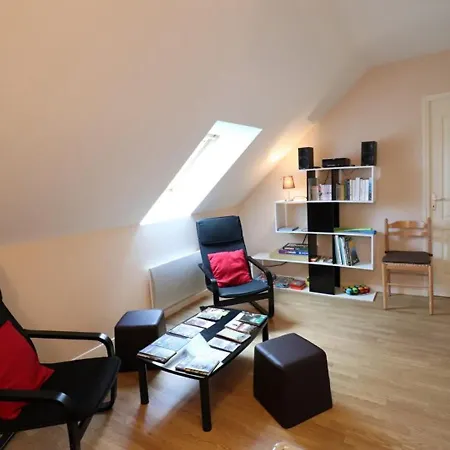 Holiday home Maison Au Calme Avec Jardin, Cheminee Et Wi-fi, Proche Lacs Et Activites En Pleine Nature - Fr-1-742-253