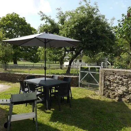 Holiday home Maison Au Calme Avec Jardin, Cheminee Et Wi-fi, Proche Lacs Et Activites En Pleine Nature - Fr-1-742-253 *