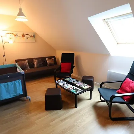 Maison Au Calme Avec Jardin, Cheminee Et Wi-fi, Proche Lacs Et Activites En Pleine Nature - Fr-1-742-253 Holiday home Champagnac (Auvergne)